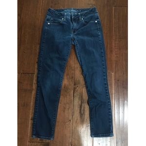 American Eagle Jeans: Short